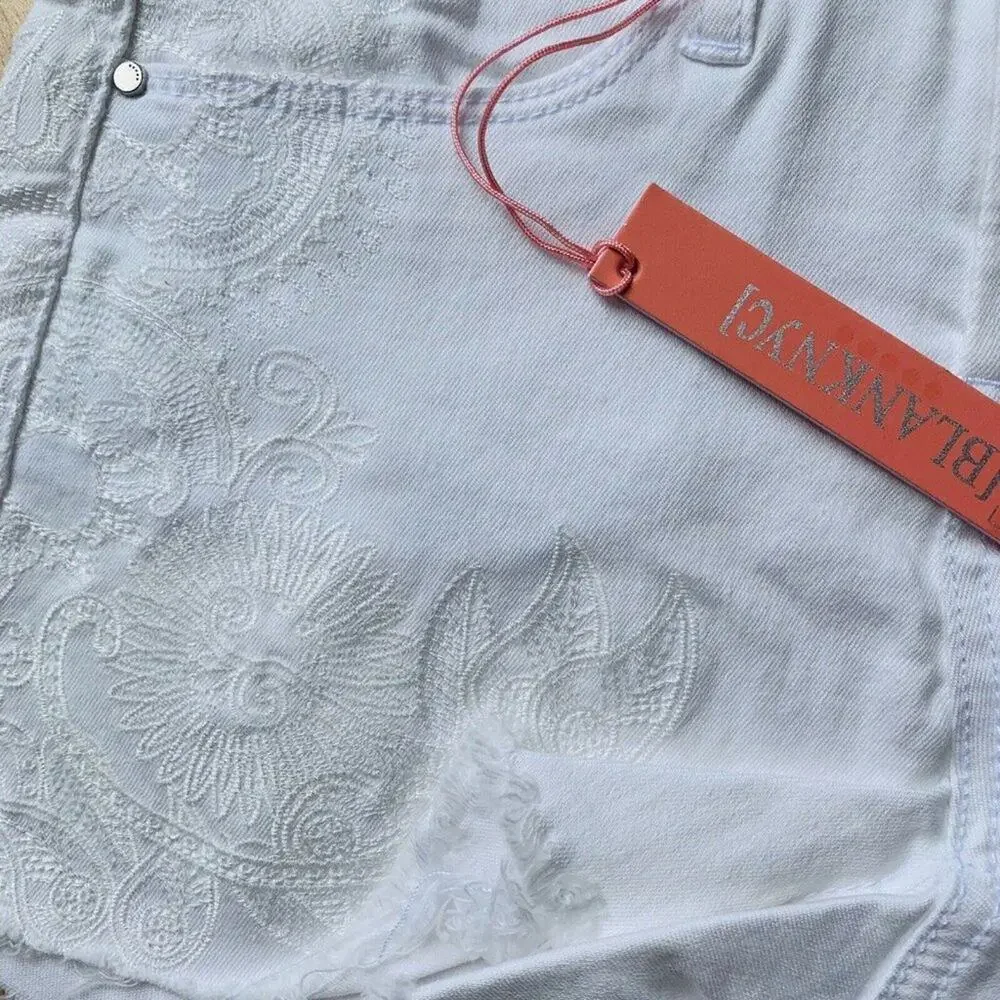 BLANK NYC‎ Cotton Embroidered Jean Shorts White Girl’s Size 8 NWT